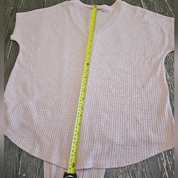 Torrid Waffle Knit Blouse Pink Ties Up In The Front Size 00. - Picture 7 of 12